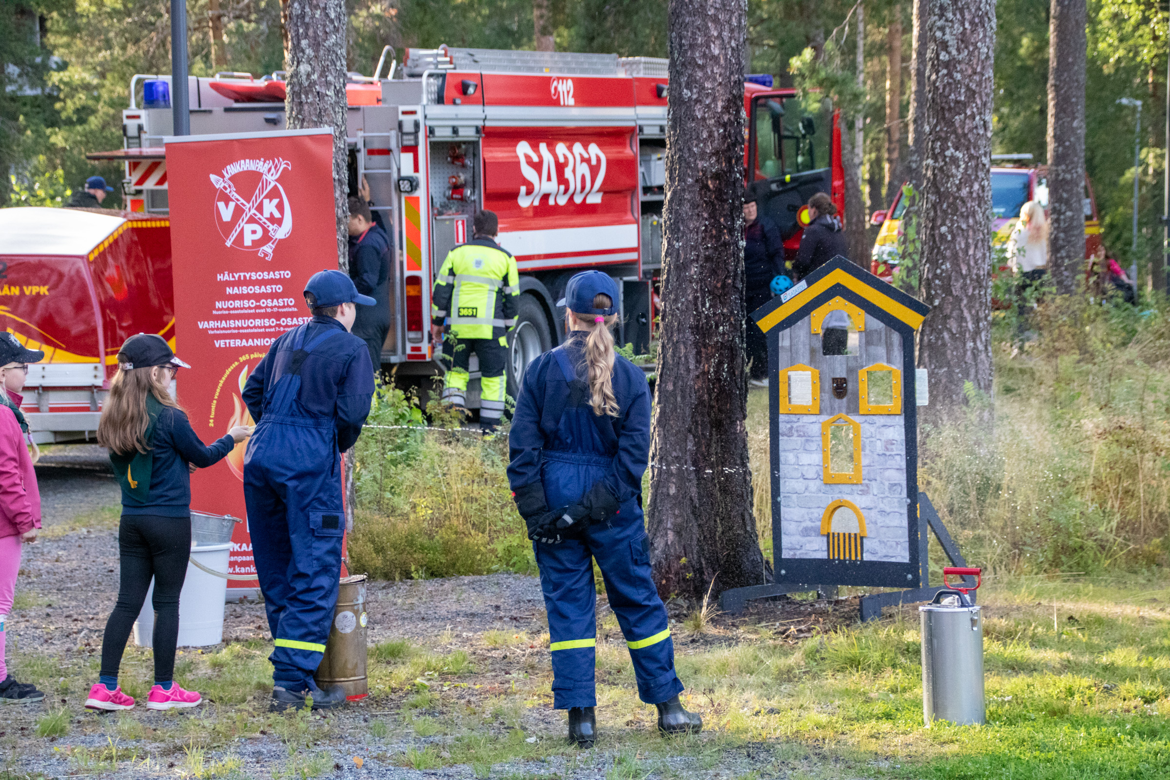 Hörhiäispolun Surinat