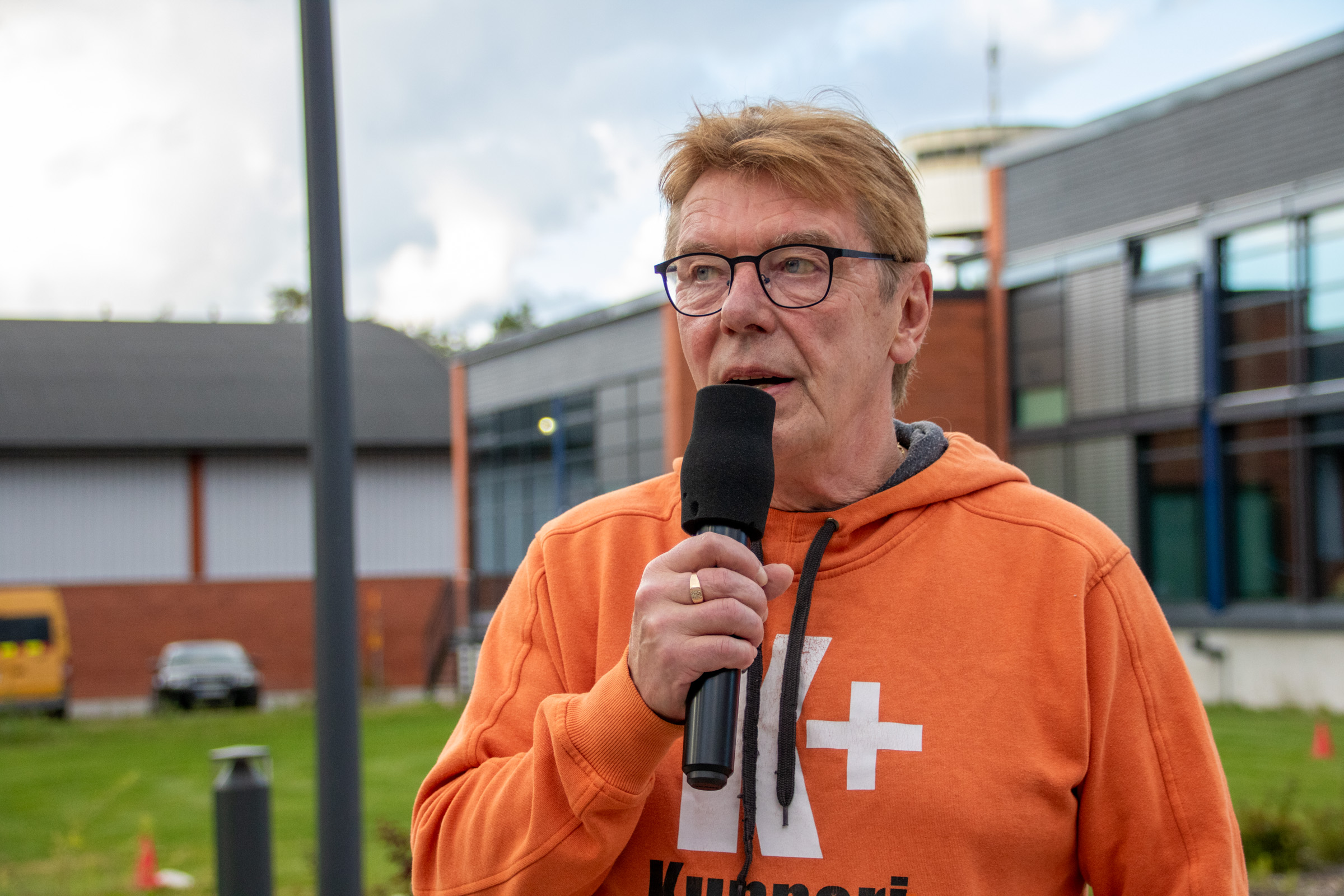 Hörhiäispolun Surinat
