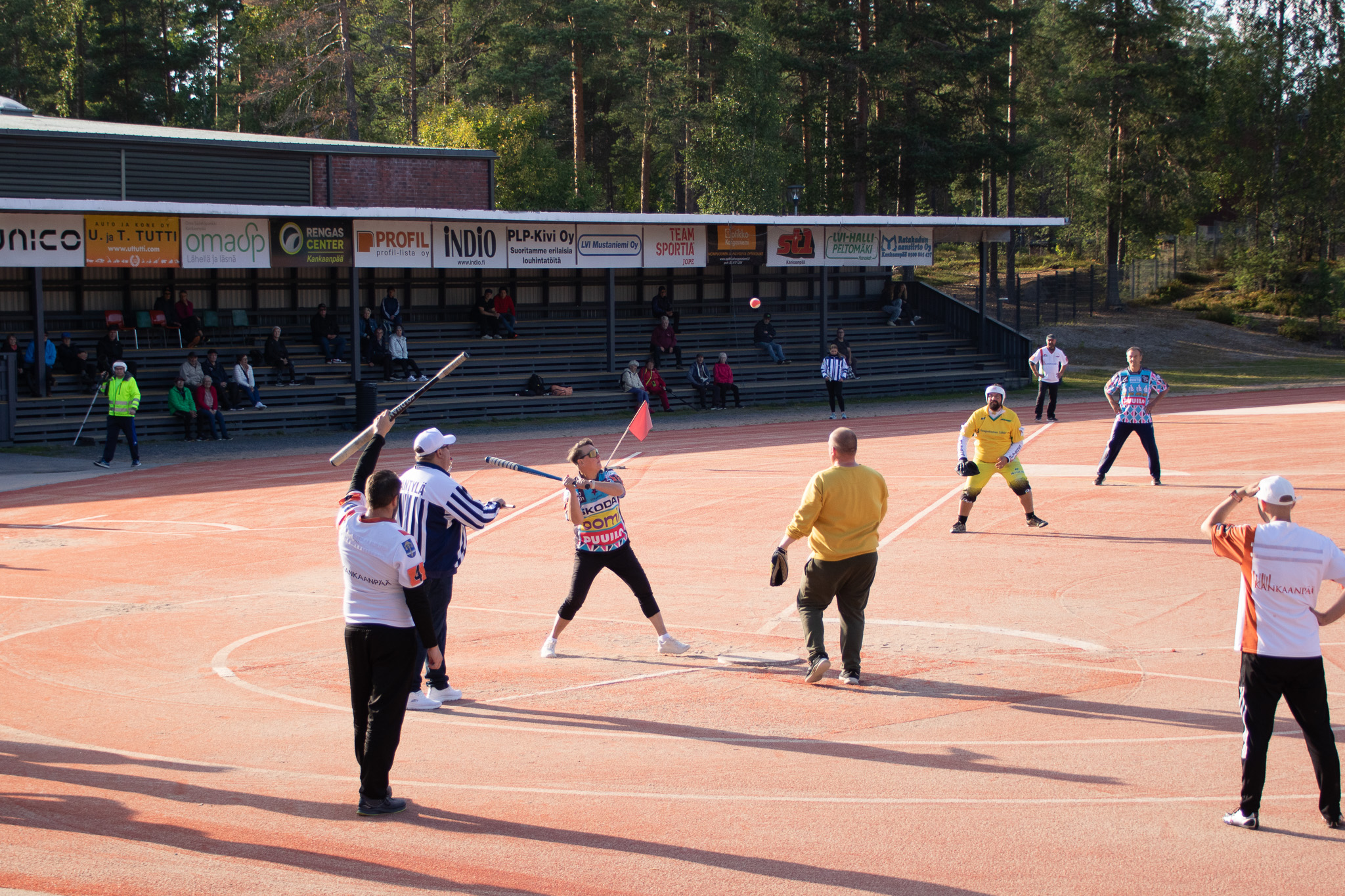 Lehdistö vs Valtuusto